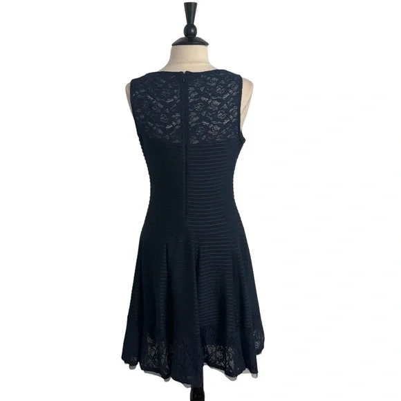 Gabby Skye Sleeveless Fit and Flare A-Line Cocktail Dress, Navy Blue, Size 12 - Picture 9 of 9